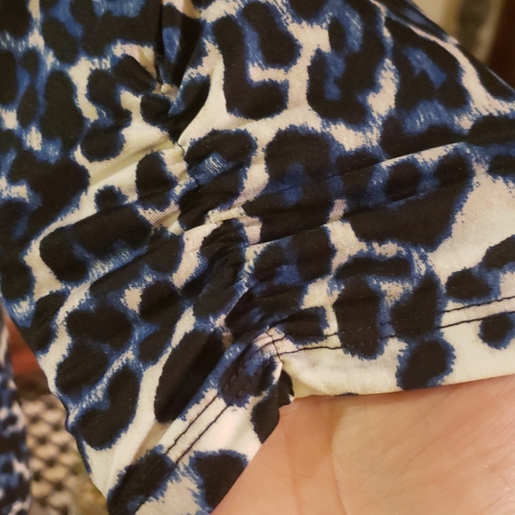 Top - Picture 5 of 8